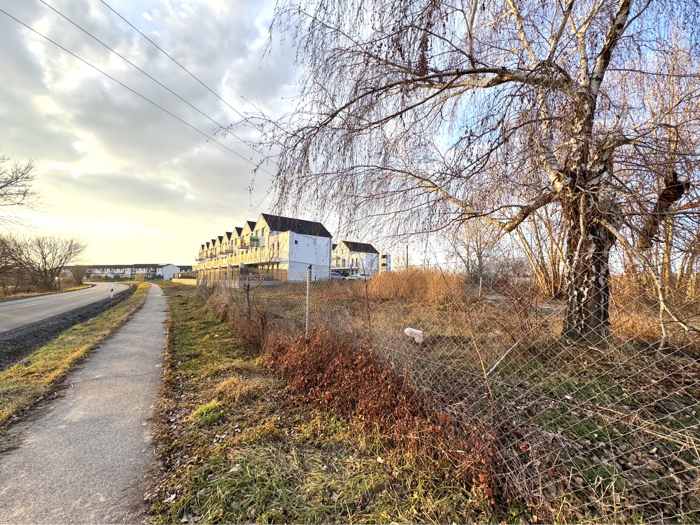 Prenájom reklamnej plochy Senec až do 48 m2