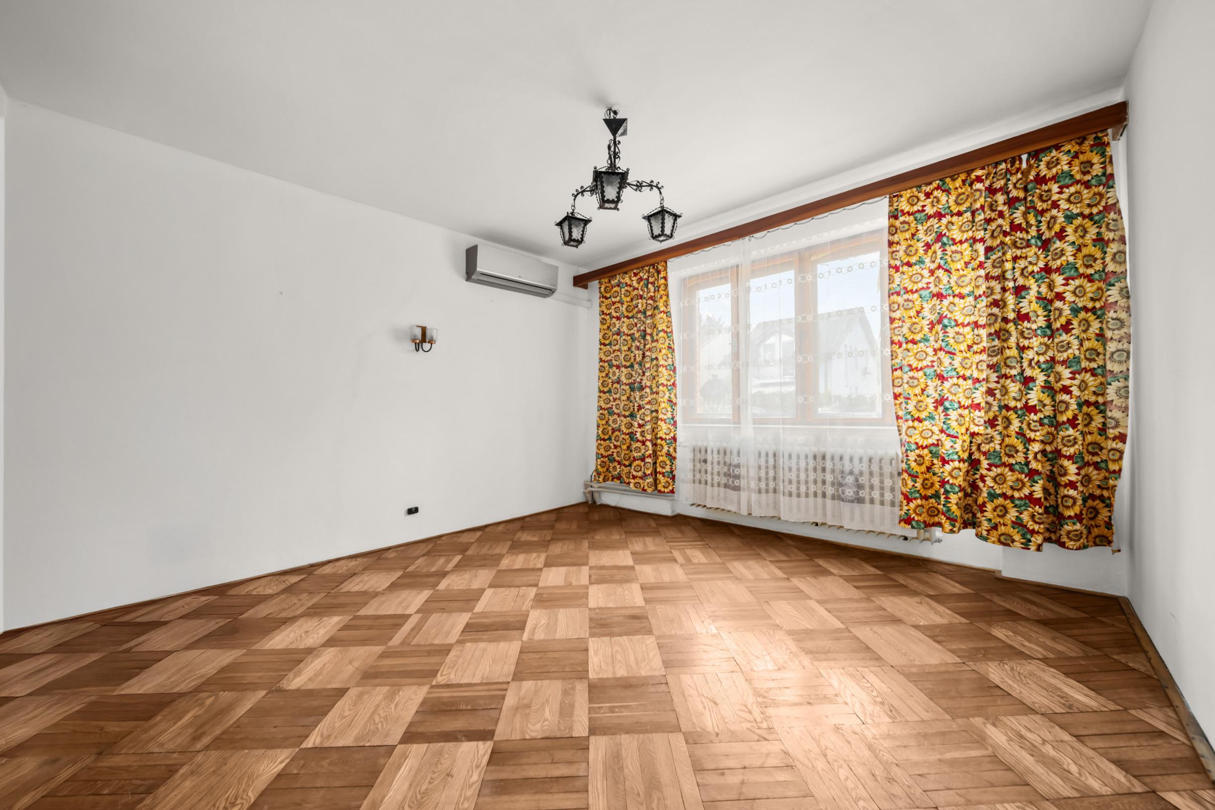 Predaj pozemok s domom, BA II - Klatovská ul.