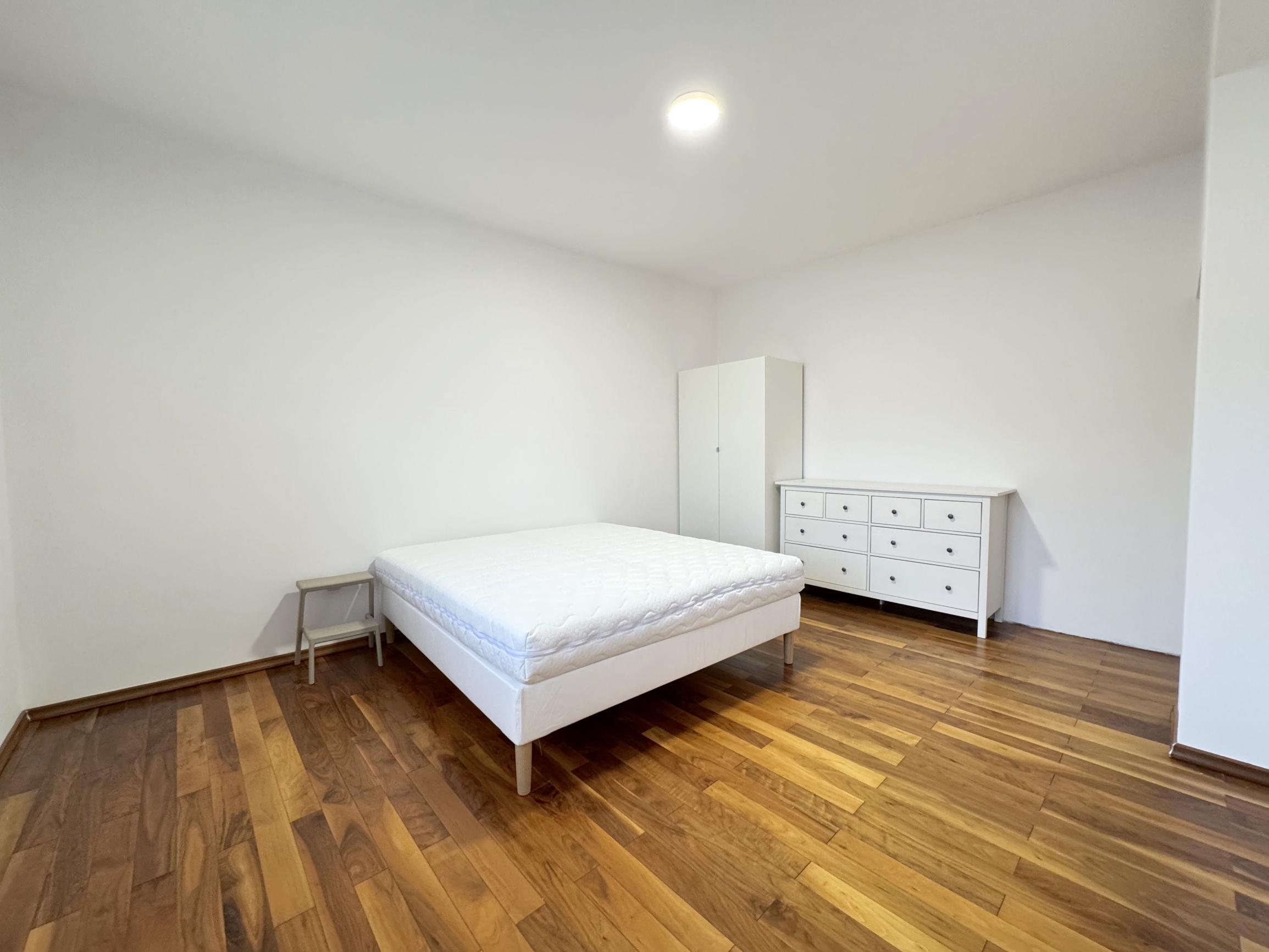 3 izbový byt na prenájom priamo v Starom meste