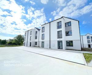 Parkovacie miesto na predaj, Senec