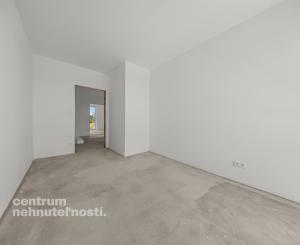 4-izbový dom - skolaudované, Kráľová pri Senci