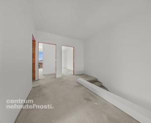 4-izbový dom - skolaudované, Kráľová pri Senci