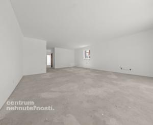 4-izbový byt s charakterom domu - skolaudované, Senec