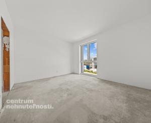 4-izbový byt s charakterom domu - skolaudované, Senec