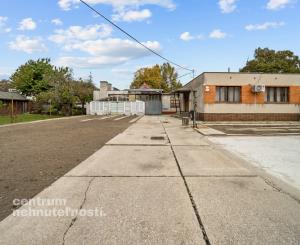 Predaj pozemok s domom, BA II - Klatovská ul.