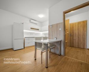 2 izbový byt s pivnicou, Ružinov, novostavba