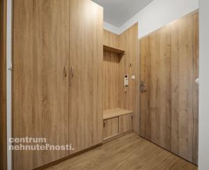 2 izbový byt s pivnicou, Ružinov, novostavba