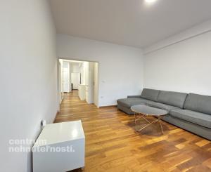 3 izbový byt na prenájom priamo v Starom meste