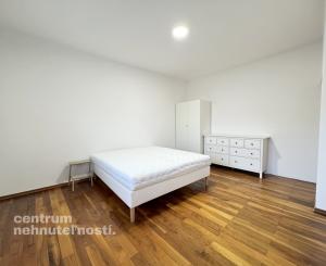 3 izbový byt na prenájom priamo v Starom meste