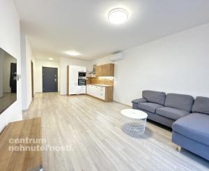 3 izbový byt s parkovaním na prenájom, Senec, novostavba