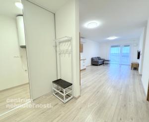 3 izbový byt s parkovaním na prenájom, Senec, novostavba