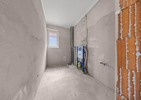 4-izbový dom - skolaudované, Kráľová pri Senci