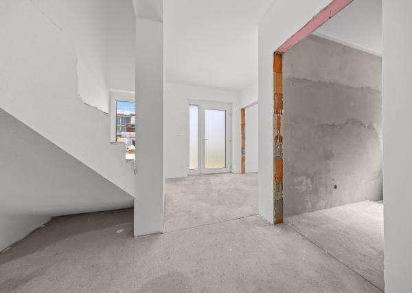 4-izbový dom - skolaudované, Kráľová pri Senci