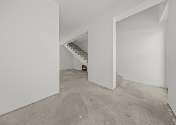 4-izbový dom - skolaudované, Kráľová pri Senci