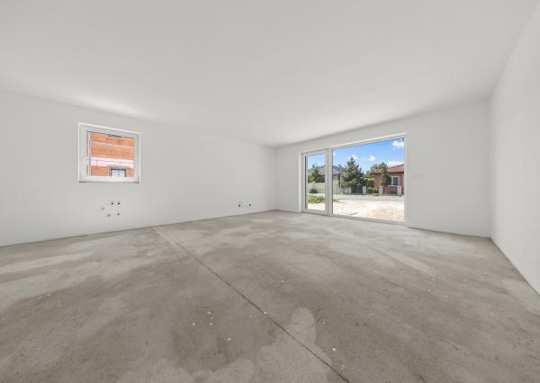 4-izbový byt s charakterom domu - skolaudované, Senec