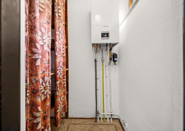 Predaj pozemok s domom, BA II - Klatovská ul.