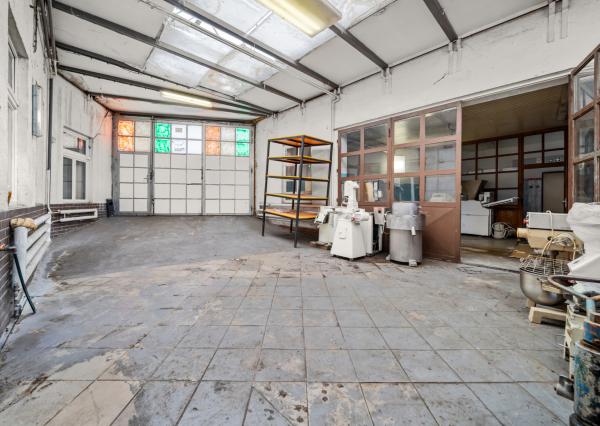 Predaj prevádzkovej budovy, BA II - Galvaniho ul.