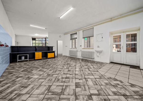 Predaj prevádzkovej budovy, BA II - Galvaniho ul.