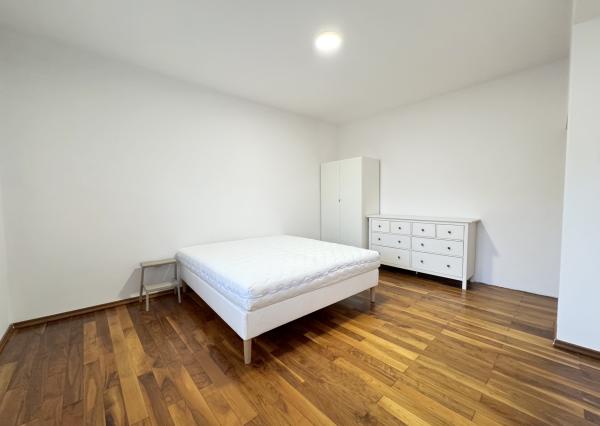 3 izbový byt na prenájom priamo v Starom meste