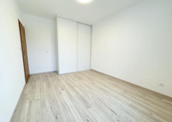 3 izbový byt s parkovaním na prenájom, Senec, novostavba